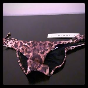 Brand new with tags Vitamin A leopard bikini
